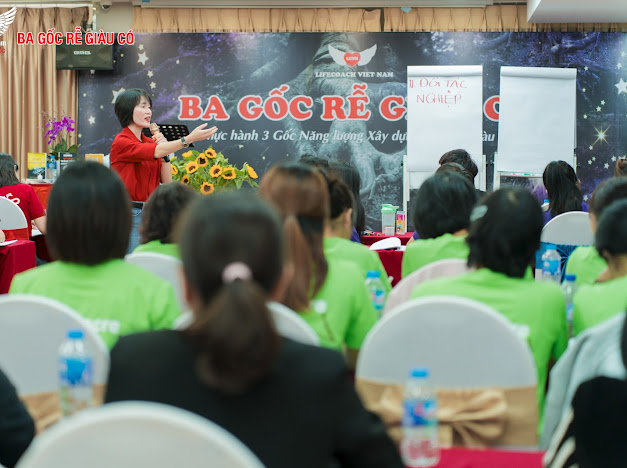 Huấn Luyện Tài Chính Cá Nhân: Vì Sao Người Thành Công Đều Có Coach