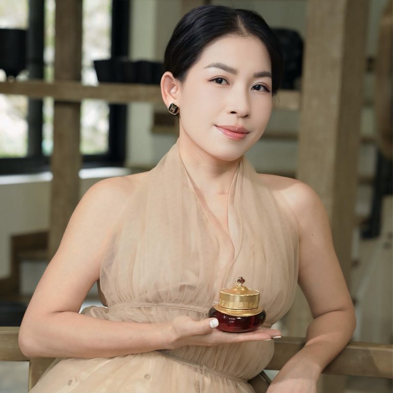 Lãnh Đạo Đội Nhóm Thành Công Không Bắt Đầu Từ Quyền Lực – Mà Bắt Đầu Từ Nội Lực Của Người Dẫn Đầu