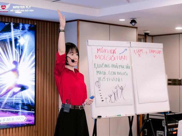 Mai Diệu Huyền giảng về tâm thức tiền bạc